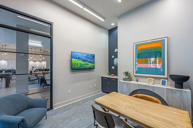 Building Photo - 1559 W 9 Mile Rd