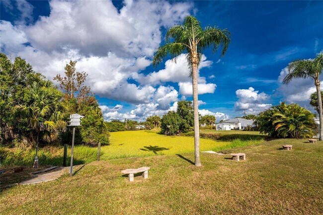 Building Photo - 11916 SW Newman Terrace