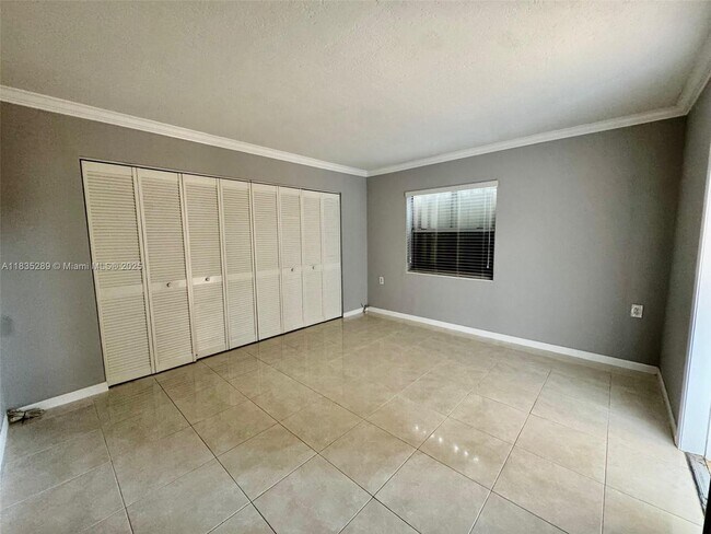 Building Photo - 11297 SW 88th St