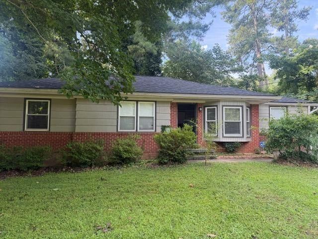 Building Photo - 3155 Beech Dr