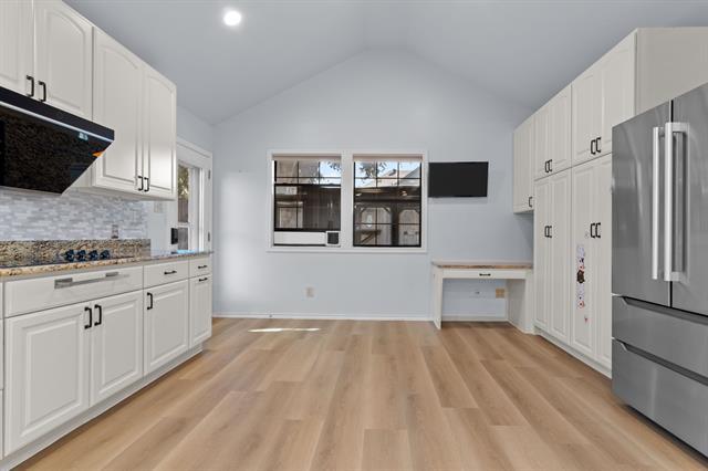 Building Photo - 2806 London Ct