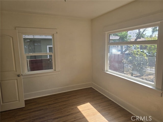 Building Photo - 2538 Elm Ave