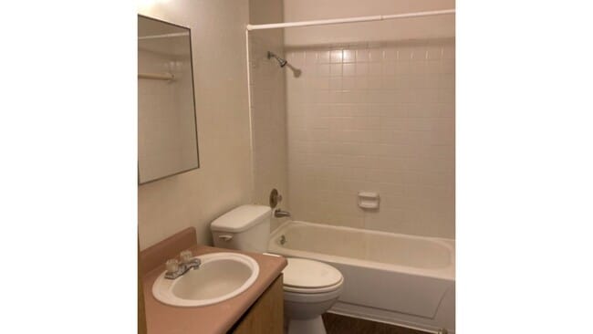 Building Photo - 300 Cobb Mill Rd