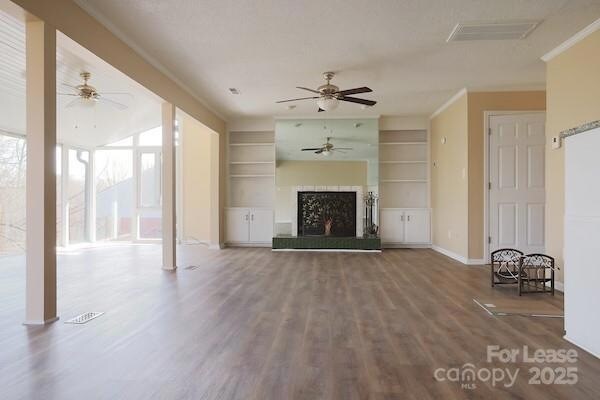 Building Photo - 1126 Hanford Pl NW