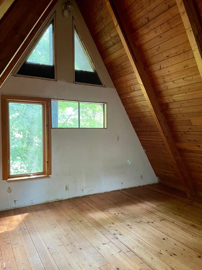 Building Photo - 5 bed Cabin A-frame in the woods with larg...