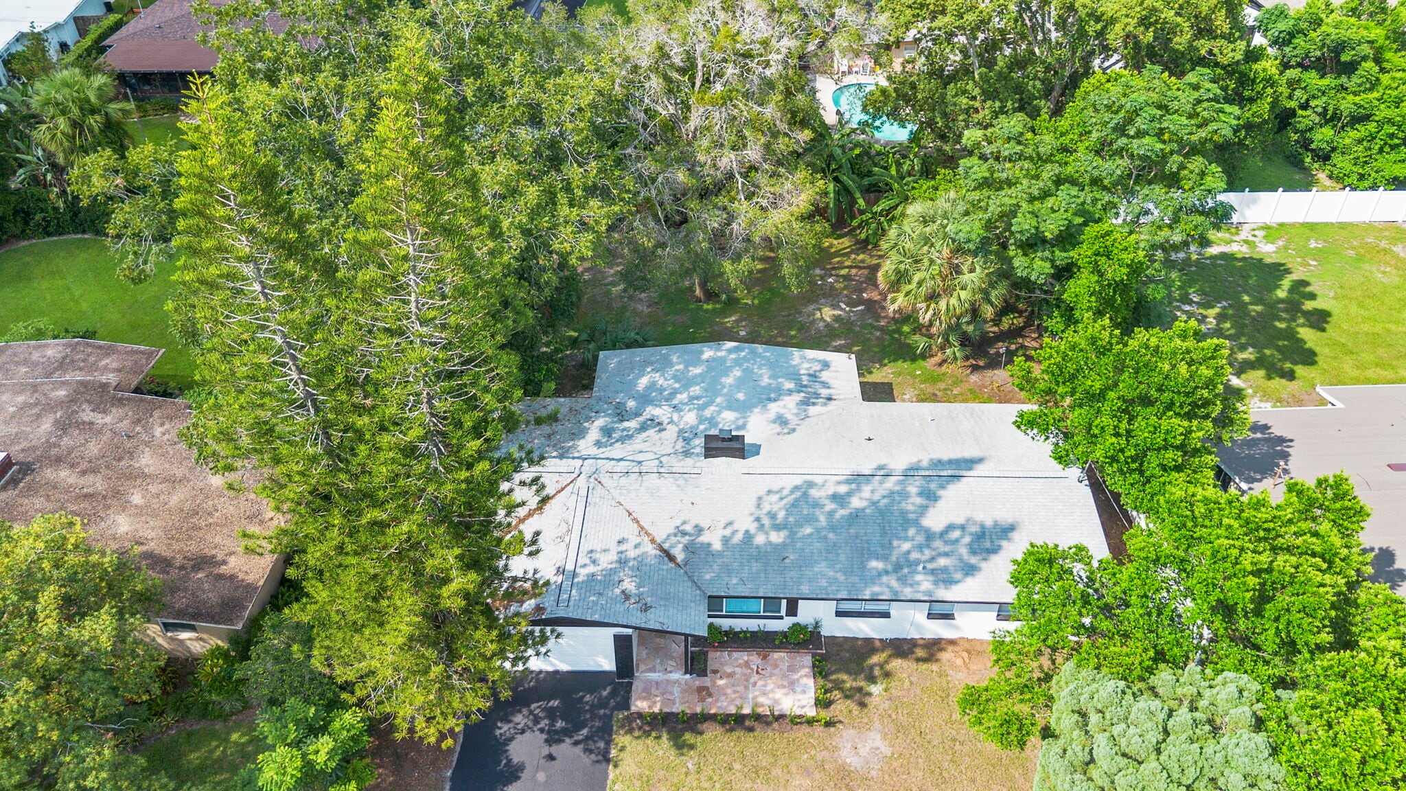 Building Photo - 505 Lake Shore Dr