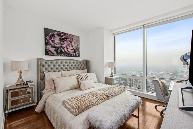 Building Photo - 401 N Wabash Ave