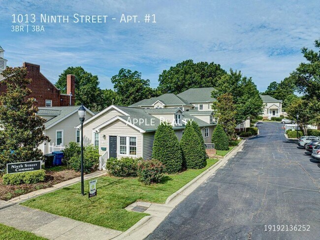 Building Photo - 1013 Ninth Street-Apt. #1