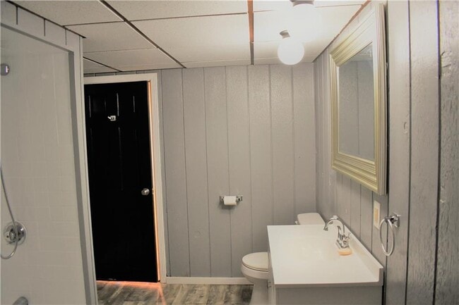 Building Photo - 36 Spicer St