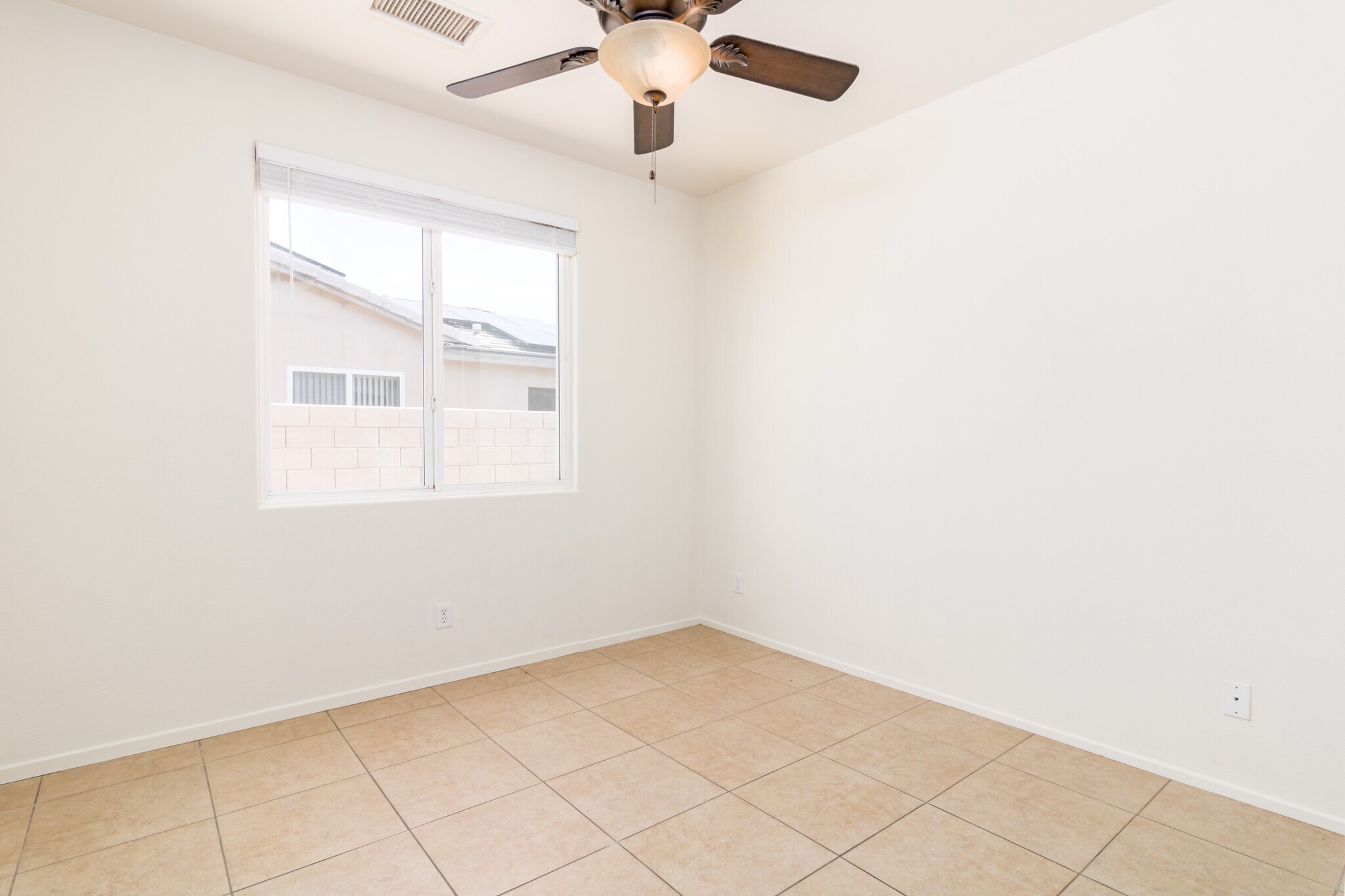 Building Photo - 66168 S Agua Dulce Dr