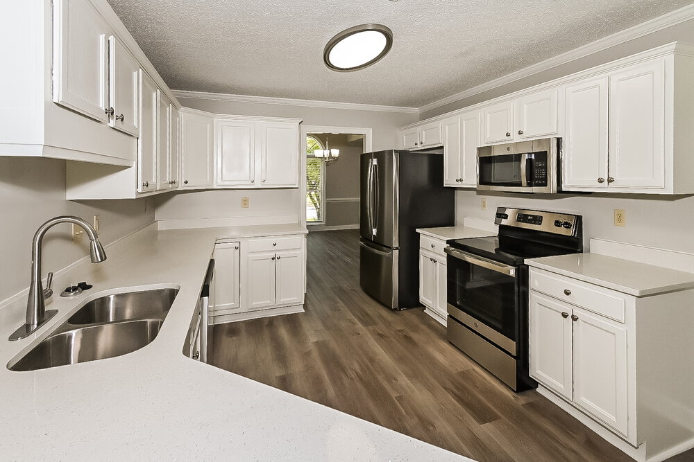 Building Photo - 9012 Brent Ln