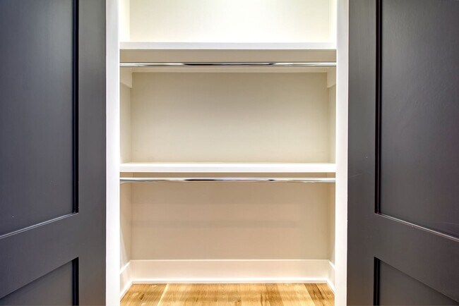 Building Photo - 4 Bedroom 4.5 Bath Home in Dunes West - Mt. Pleasant