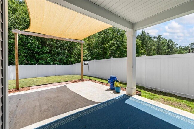Building Photo - 138 Cotton Bluff Ct