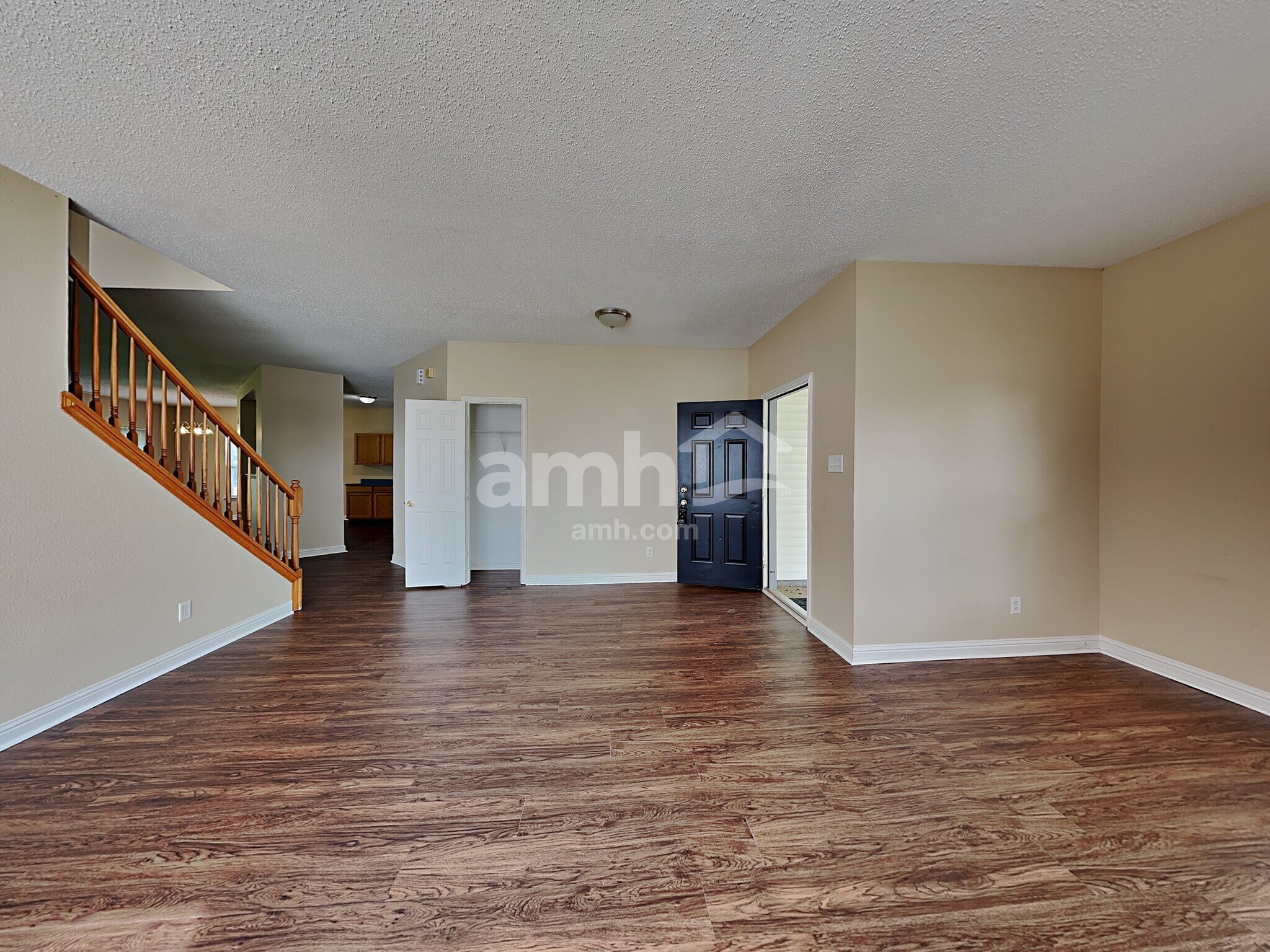 Building Photo - 6737 Amber Springs Way