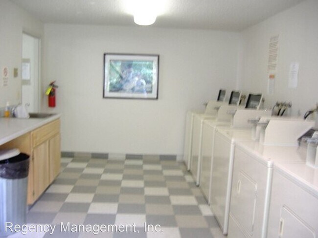 Building Photo - 6820 SW Hall Blvd