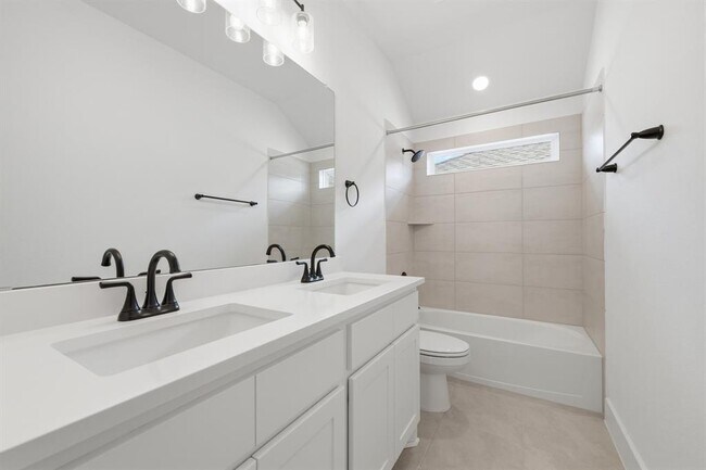 Building Photo - 2308 Sawdust Dr