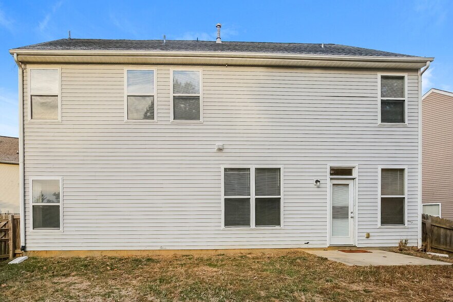 Building Photo - 4010 Saphire Ln