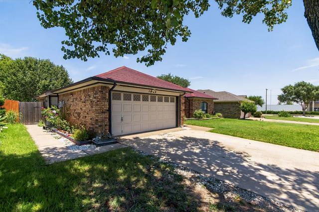 Building Photo - 1809 Greenbend Dr