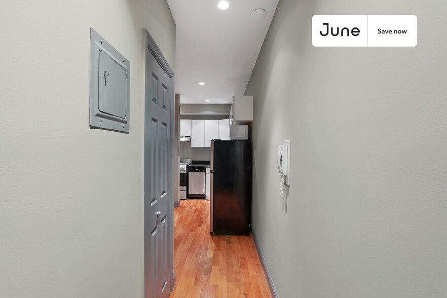 Building Photo - 20 Avenue A Ave