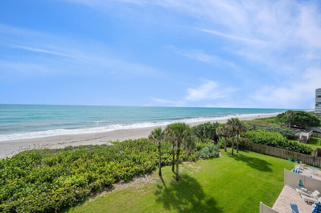 Building Photo - 995 N Hwy A1A