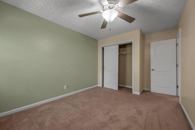 Building Photo - 139 Regency Point Path