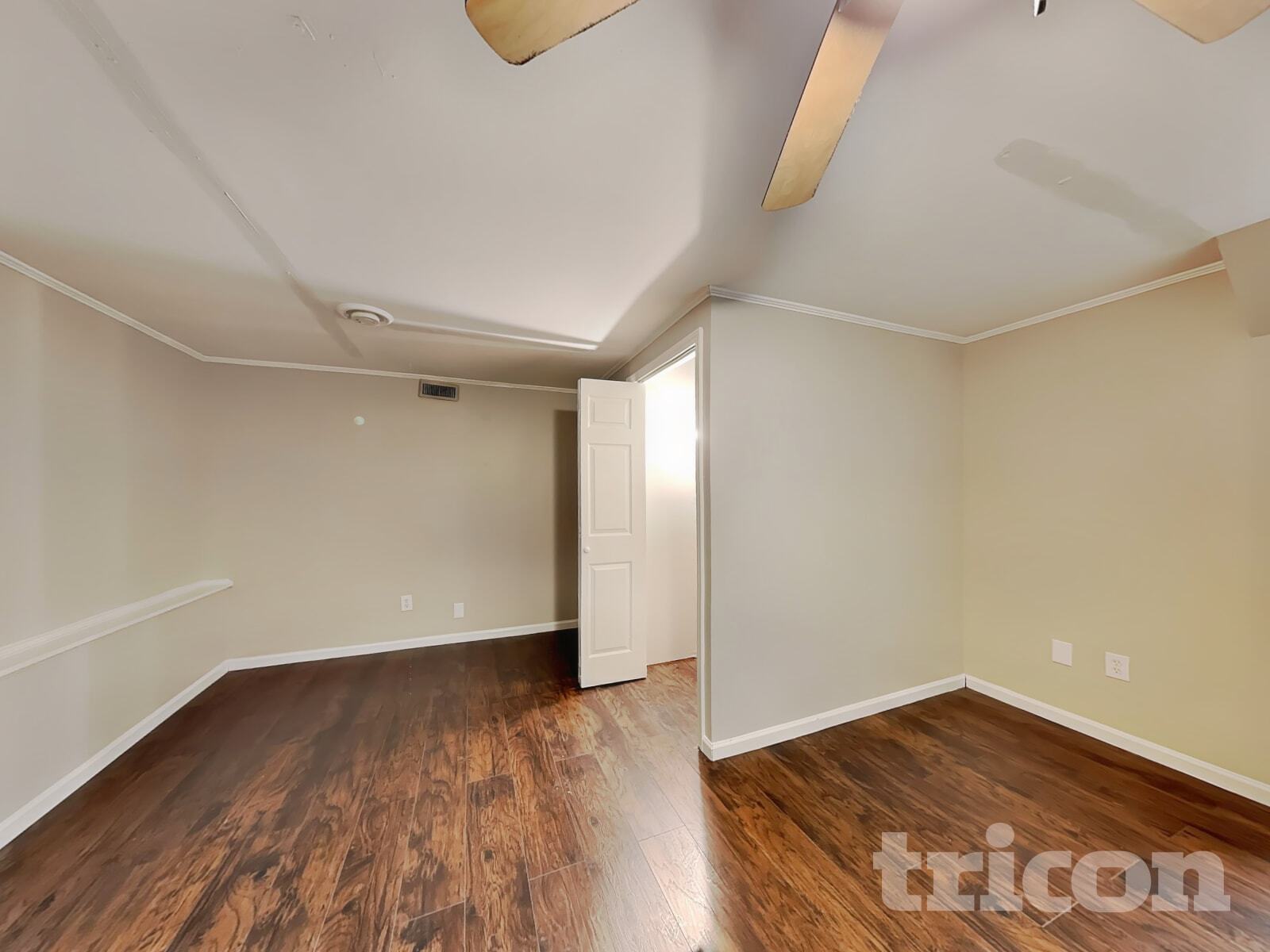 Building Photo - 206 Blake Dr