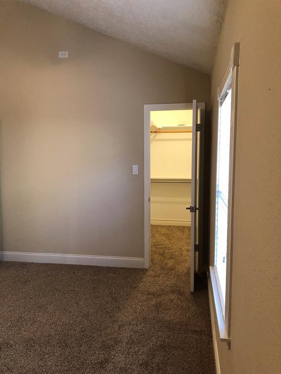 Building Photo - 1442 Chamboard Ln