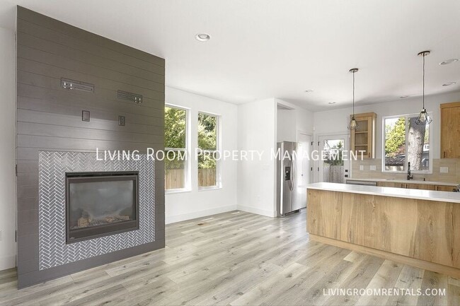 Building Photo - 7731 N Decatur-