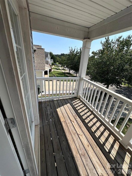Building Photo - 732 Inwood Hill Dr
