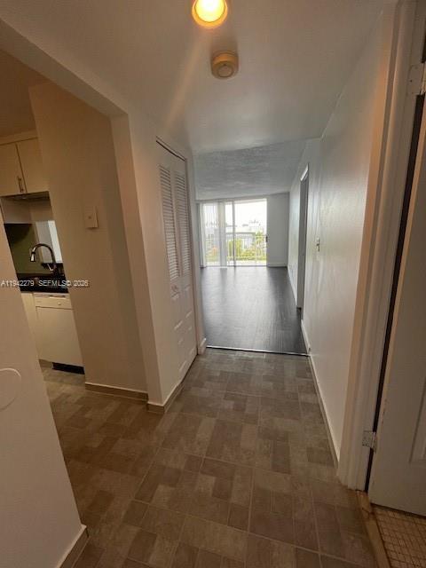 Building Photo - 498 NW 165th St