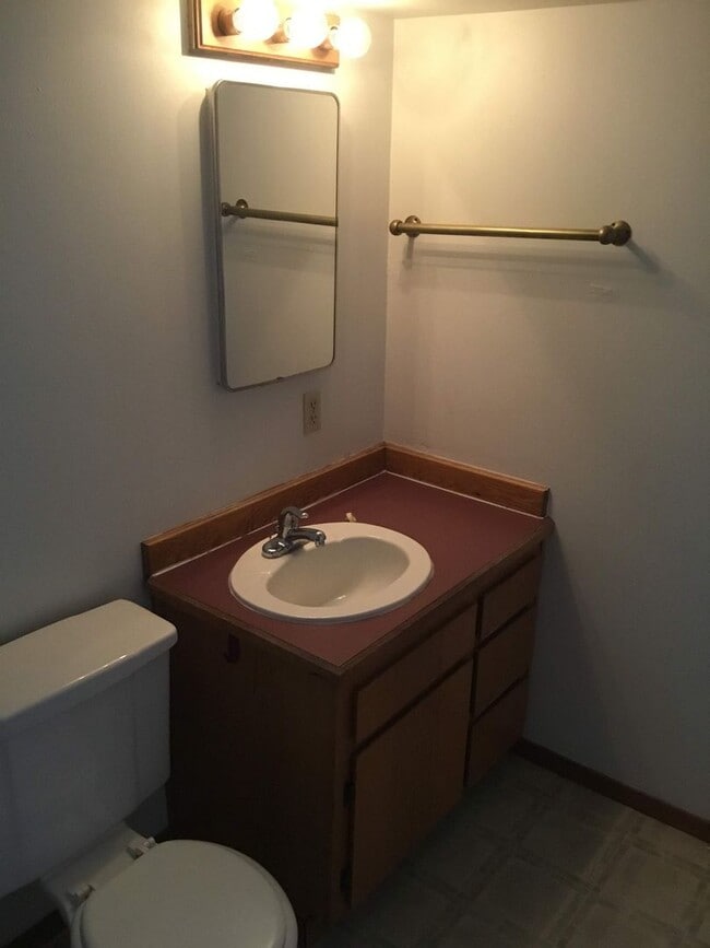 Building Photo - 4 Bedroom Home in Santa Clara