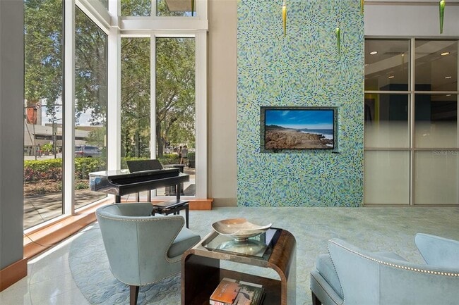 Building Photo - 777 N Ashley Dr