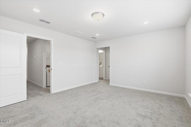 Building Photo - 4025 Kidd Pl