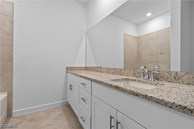 Building Photo - 14150 Gardeners Wy