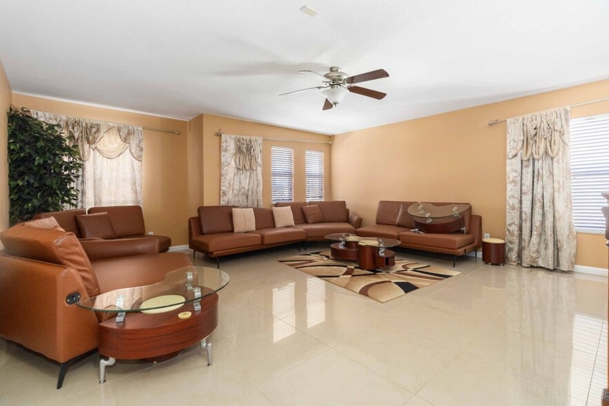 Building Photo - 185 Wading Bird Cir SW