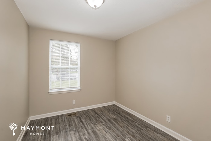 Building Photo - 379 Donna Dr