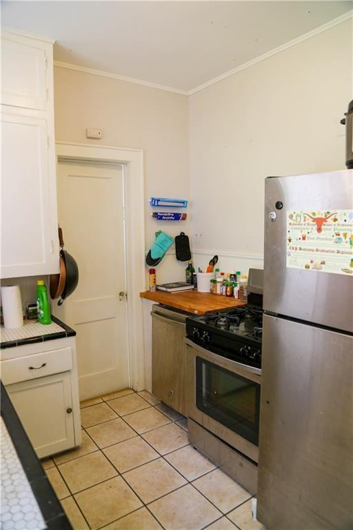 Building Photo - 202 E 31st St