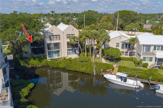 Building Photo - 3901 SE St Lucie Blvd