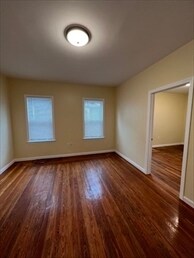 Building Photo - 227 Holland St