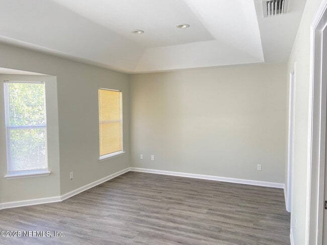 Building Photo - 408 Monet Ave