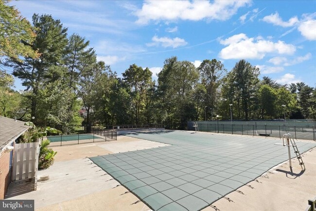 Building Photo - 5422 Brixham Ct