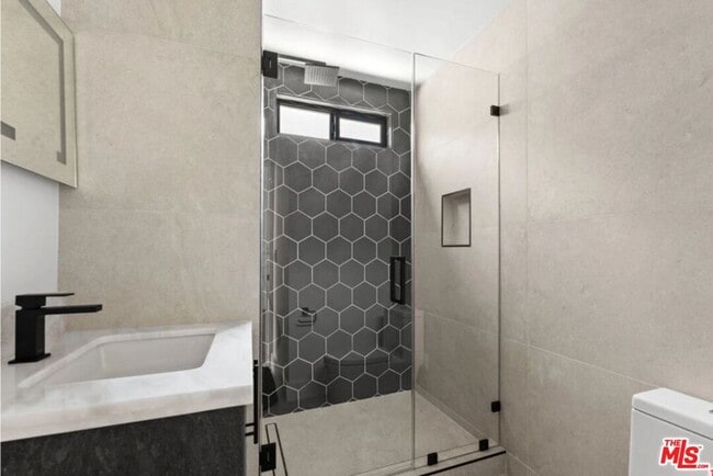 Building Photo - 1450 S Crescent Heights Blvd