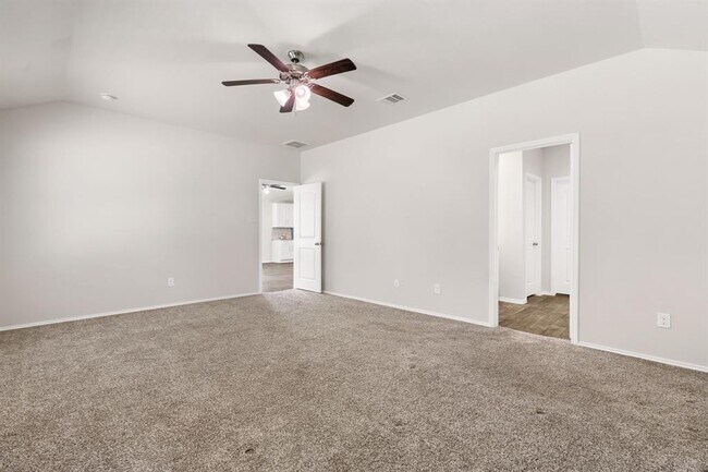 Building Photo - 24630 Charlton Green Ln