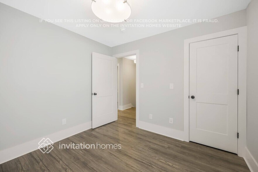 Building Photo - 265 Founders Ln