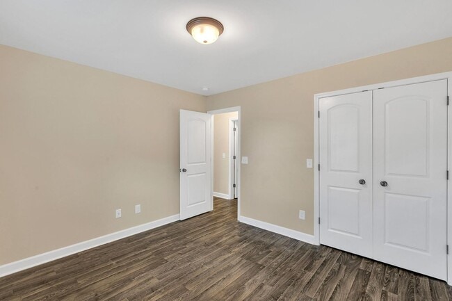 Building Photo - 630 Osprey Landing Dr