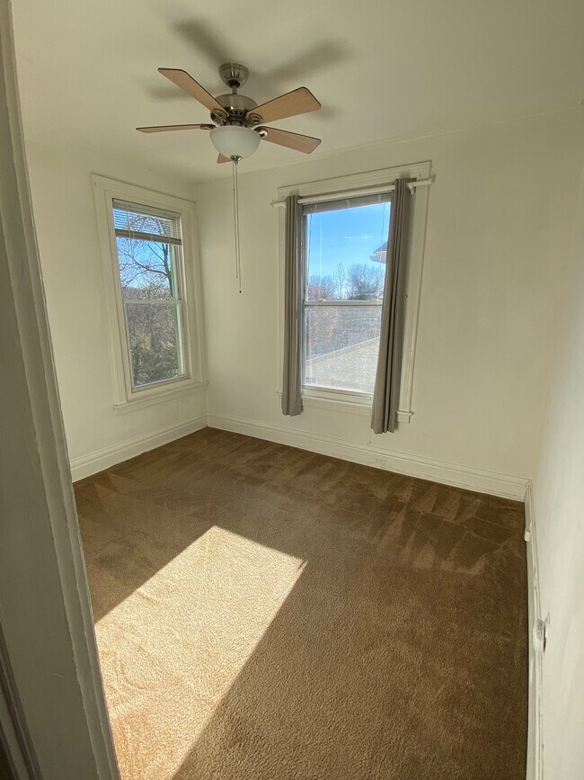 Dining Room - 519 S Orange St
