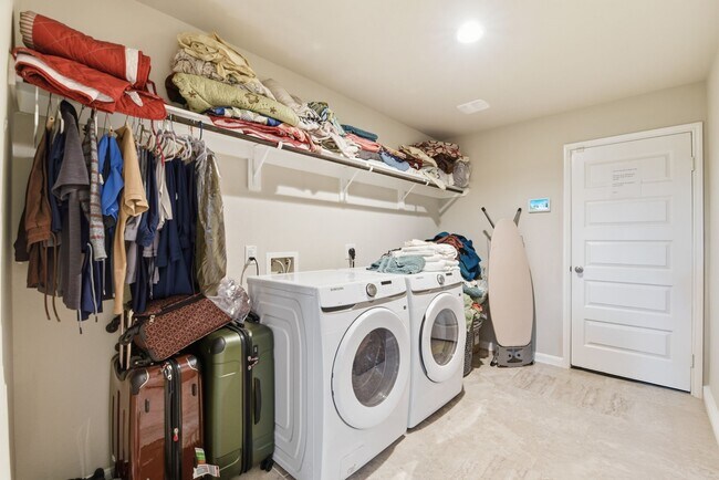 Building Photo - 1026 Bayou Meadow Dr