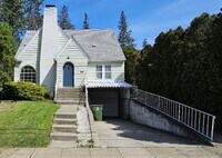 Building Photo - 5 Bedroom 3 Bathroom Southhill Home for Rent