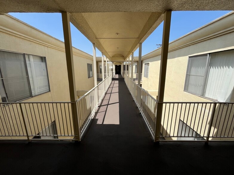 Building Photo - 1417 S Atlantic Blvd