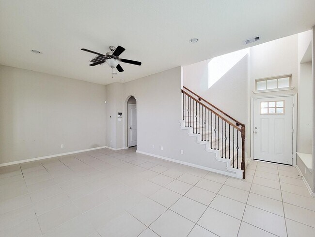 Building Photo - 219 Biltmore Loop